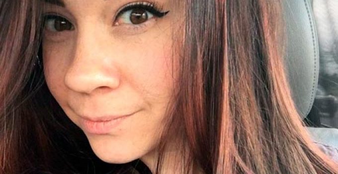 brown with reddish highlights