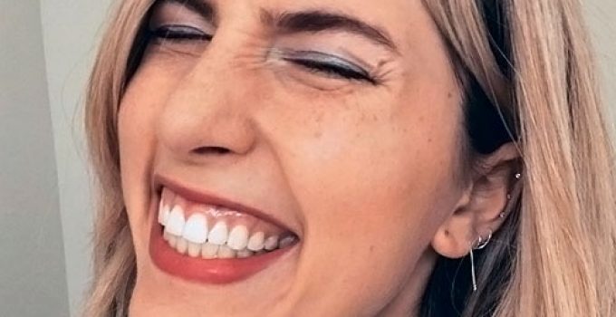 colors that hide thin hair